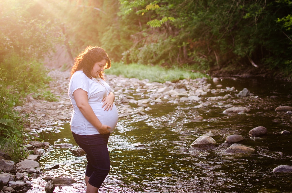 Woodstock Maternity photos with Abby and Daniel