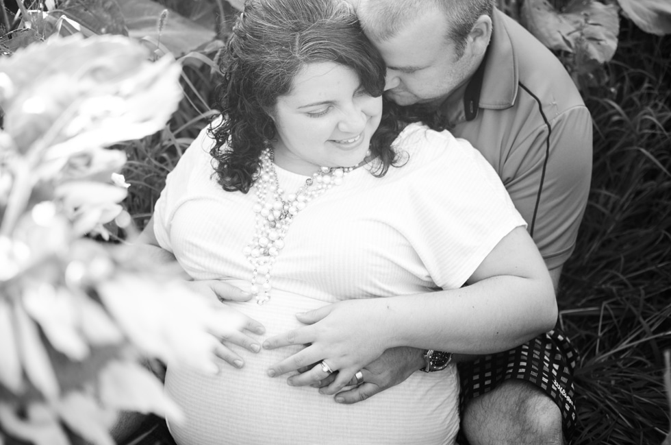 Abby and Daniel maternity photos in Woodstock